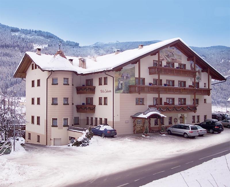 Hotel Villa Jolanda Ziano di Fiemme Exterior foto